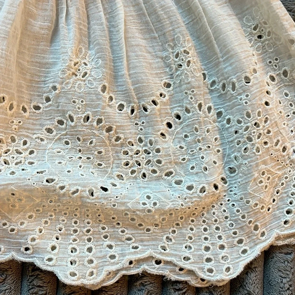 American Eagle Cream Off-Shoulder Crochet Top - Picture 3 of 4